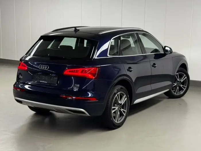 Audi Q5 photo 6