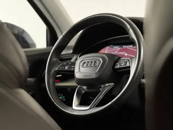 Audi Q5 photo 13