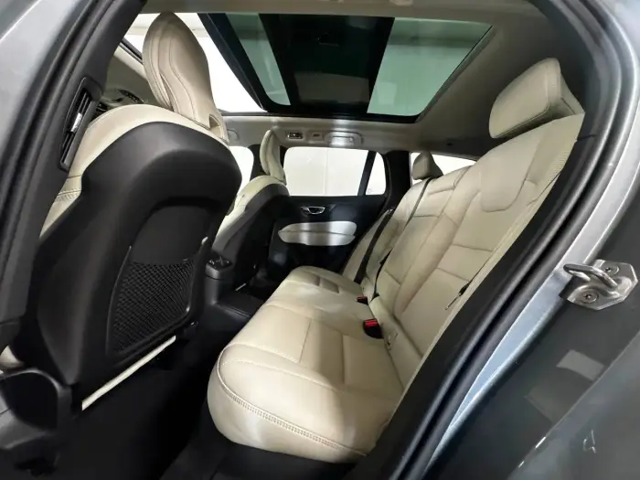 Volvo V60, photo 28