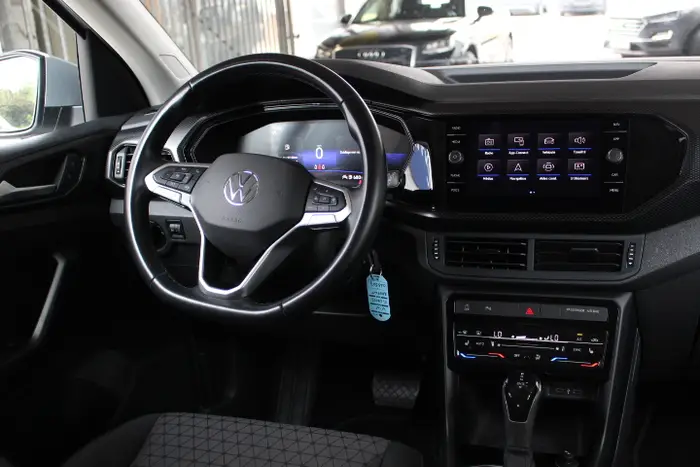 Volkswagen T-Cross foto 8