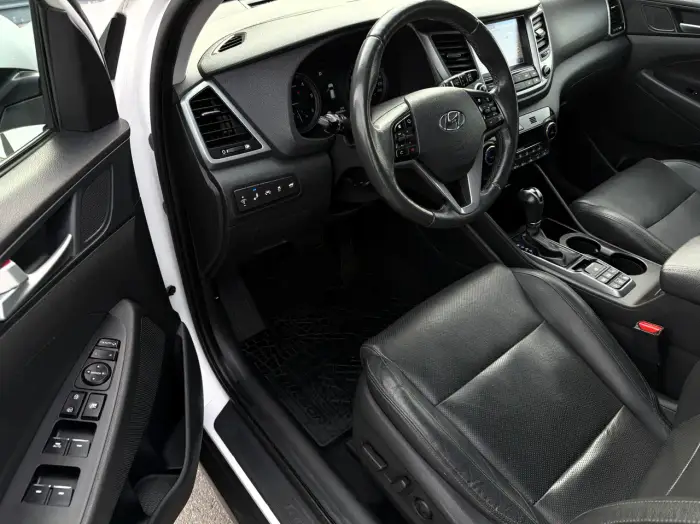 Hyundai TUCSON, photo 11