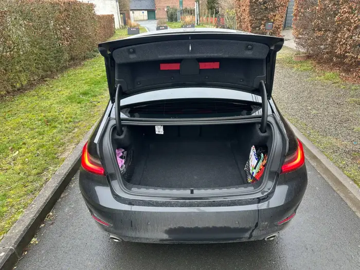 BMW 330, photo 23