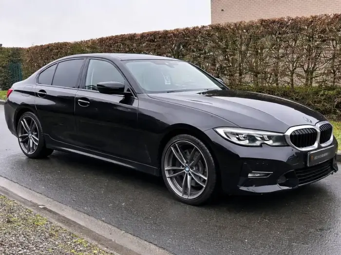 BMW 330, photo 3