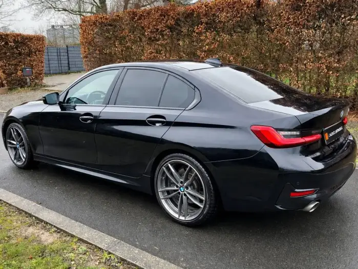 BMW 330, photo 5
