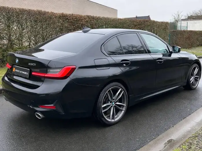 BMW 330, photo 4