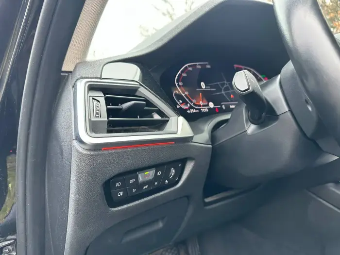 BMW 330, photo 19
