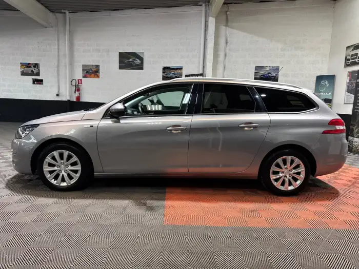 Peugeot 308, photo 12