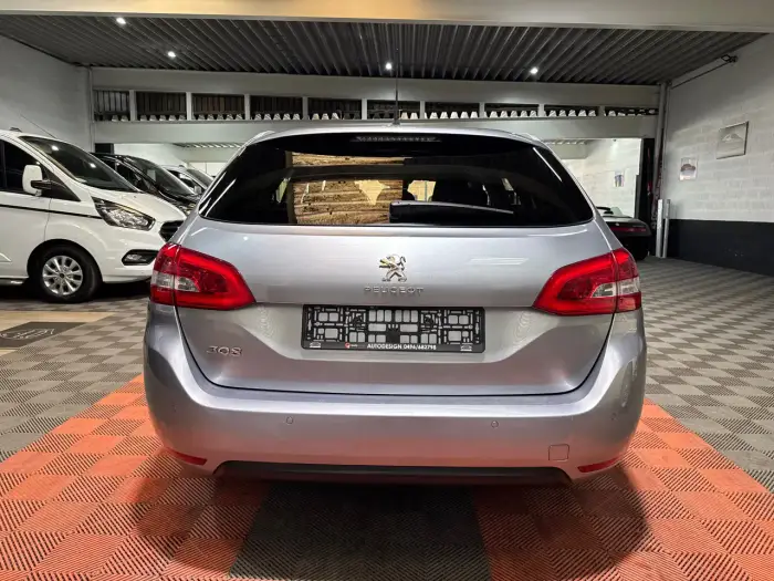 Peugeot 308, photo 13
