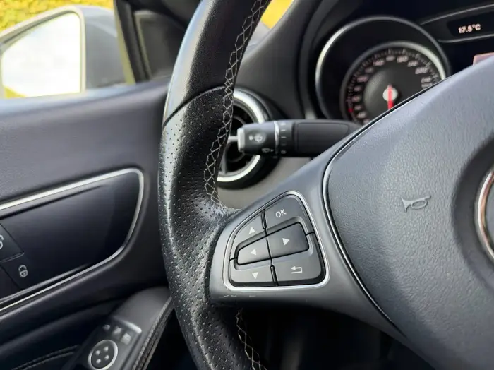 Mercedes-Benz CLA 180, photo 19