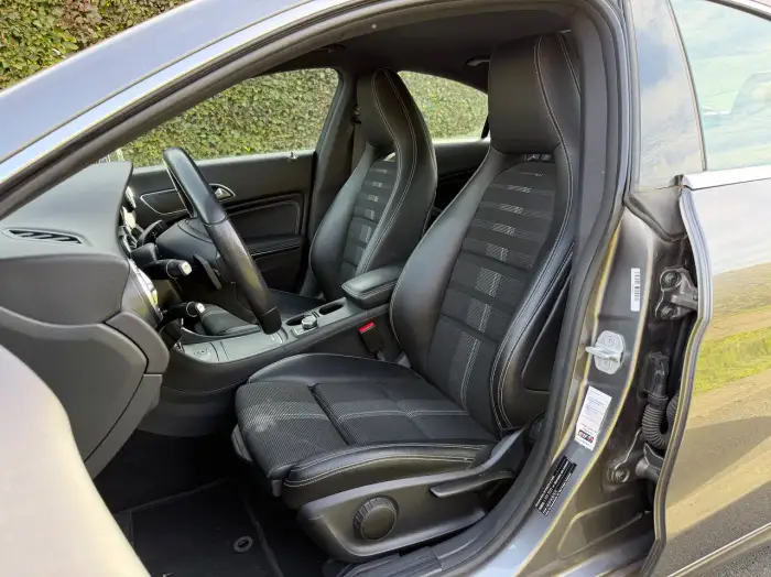 Mercedes-Benz CLA 180, photo 8