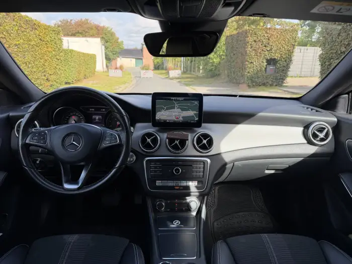 Mercedes-Benz CLA 180, photo 9