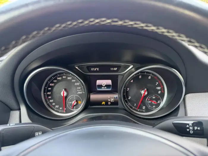Mercedes-Benz CLA 180, photo 10