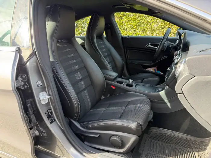 Mercedes-Benz CLA 180, photo 17