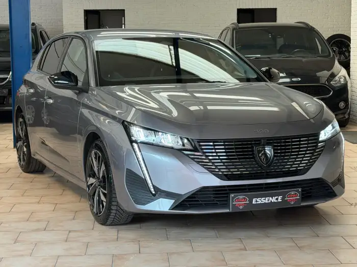 Peugeot 308 photo 3