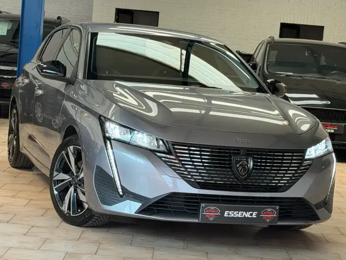 Peugeot 308 photo 1