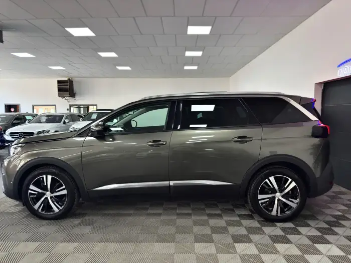 Peugeot 5008, photo 8