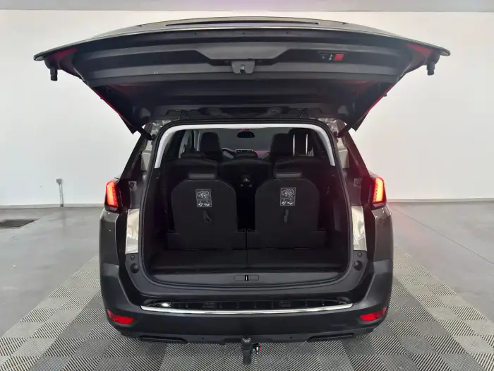 Peugeot 5008, photo 20