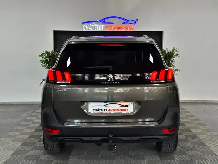 Peugeot 5008, photo 11
