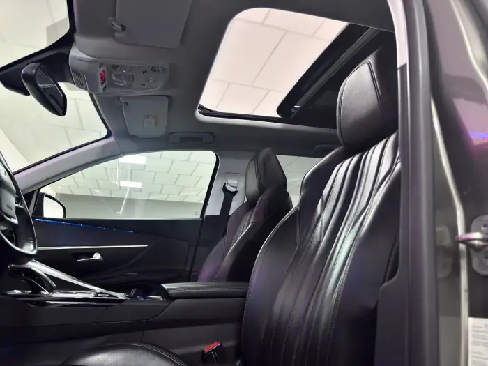 Peugeot 5008, photo 18