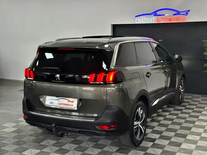 Peugeot 5008, photo 13