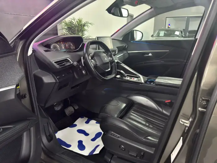 Peugeot 5008, photo 15
