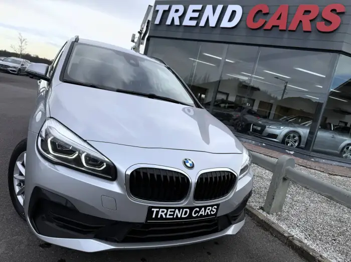 BMW 218, photo 2