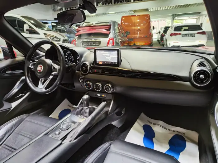 Fiat 124 Spider, photo 7