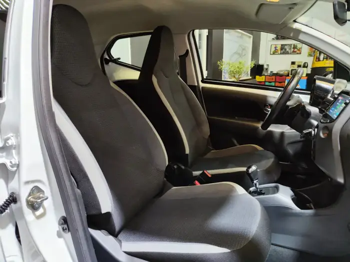 Toyota Aygo foto 9