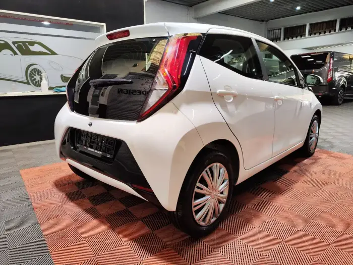 Toyota Aygo foto 5
