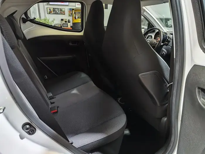 Toyota Aygo foto 11
