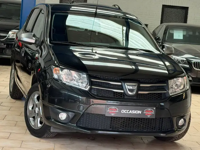 Dacia Sandero photo 1