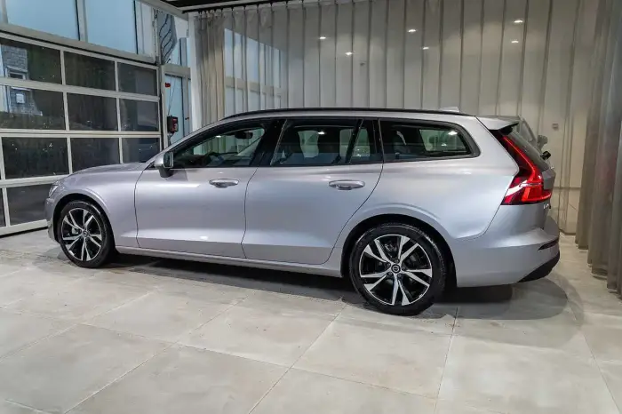 Volvo V60 foto 3