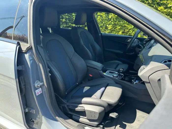 BMW 218, photo 21