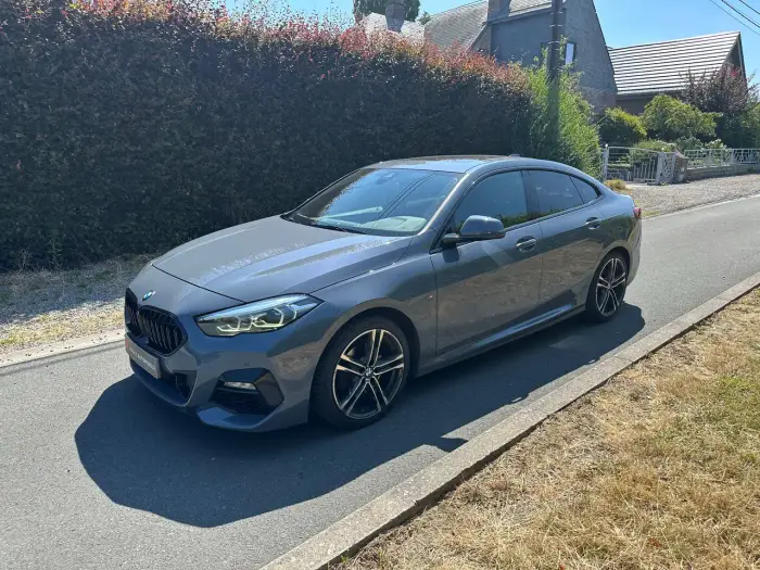 BMW 218, photo 2