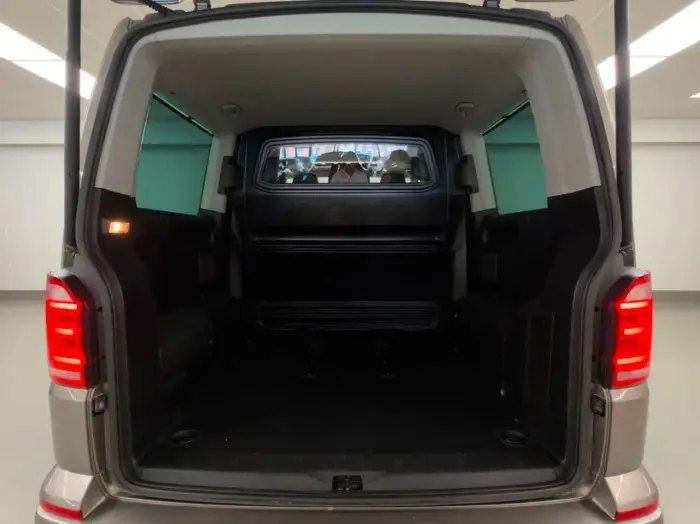 Volkswagen T6 Caravelle, photo 8