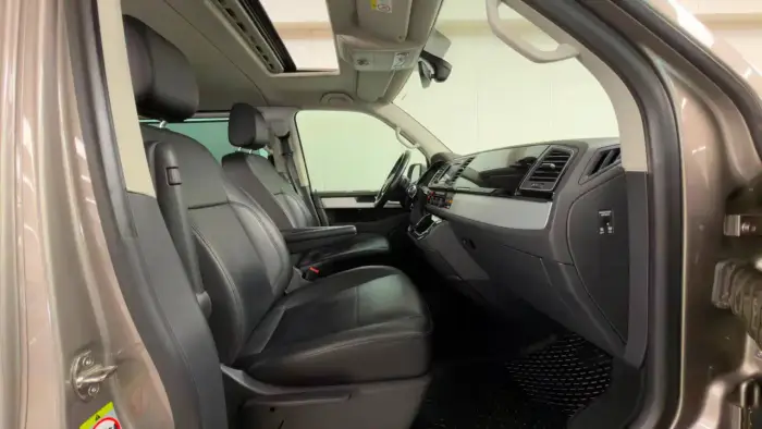 Volkswagen T6 Caravelle, photo 23