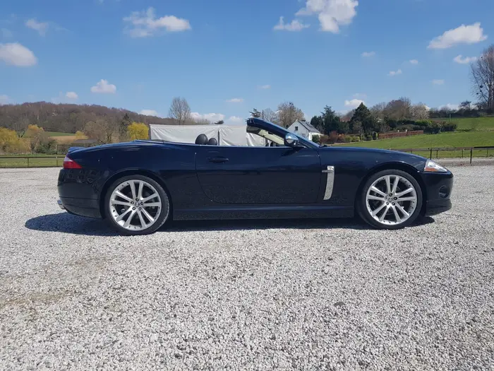 Jaguar XK, photo 4