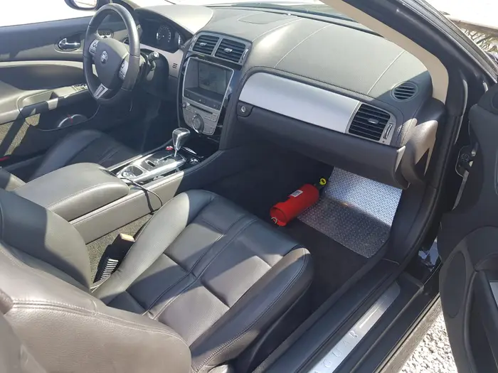 Jaguar XK, photo 13