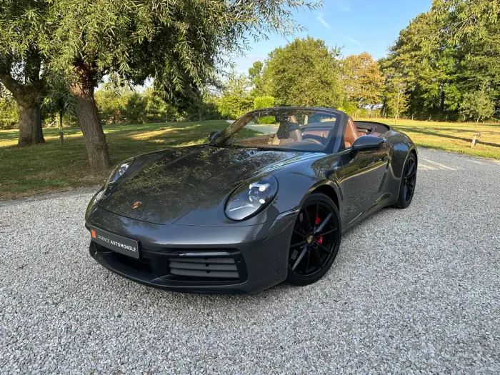 Porsche 911 foto 2