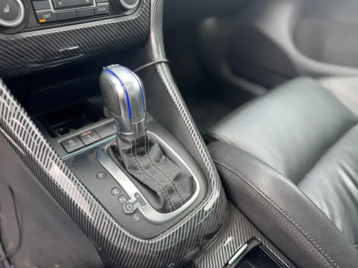 Volkswagen Golf R, photo 12