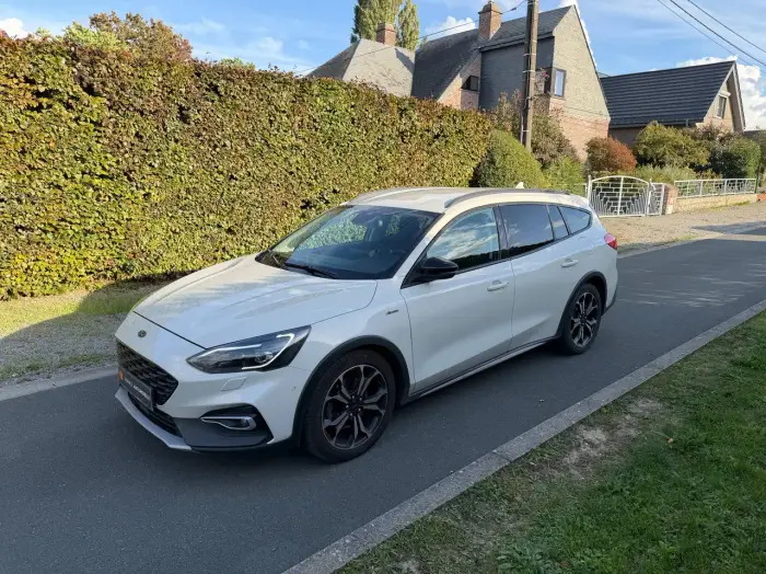 Ford Focus, photo 2