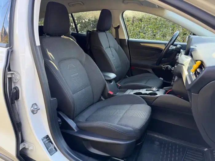 Ford Focus, photo 18