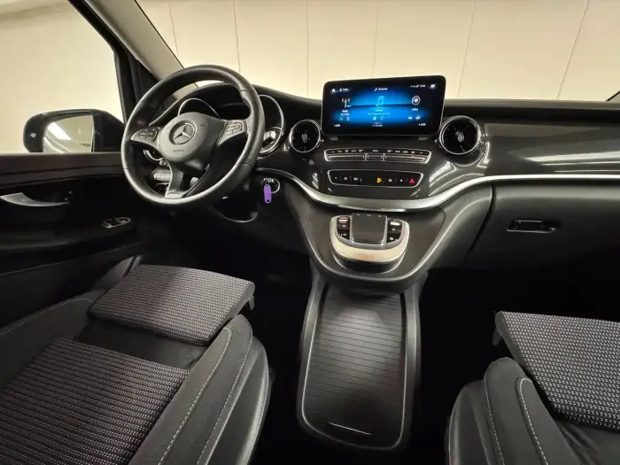 Mercedes-Benz V 300, photo 10