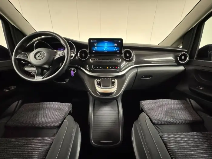 Mercedes-Benz V 300, photo 9