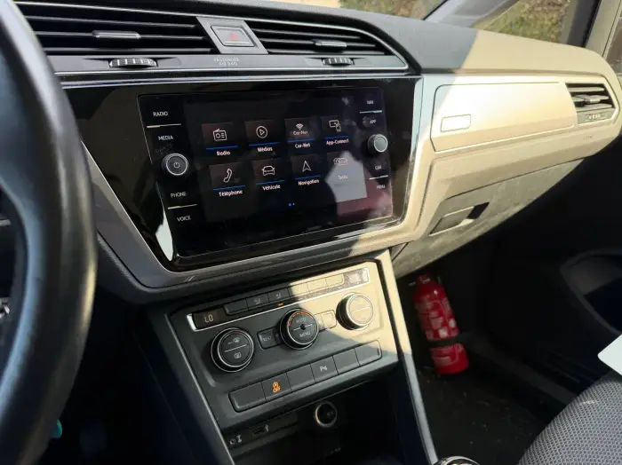Volkswagen Touran foto 17