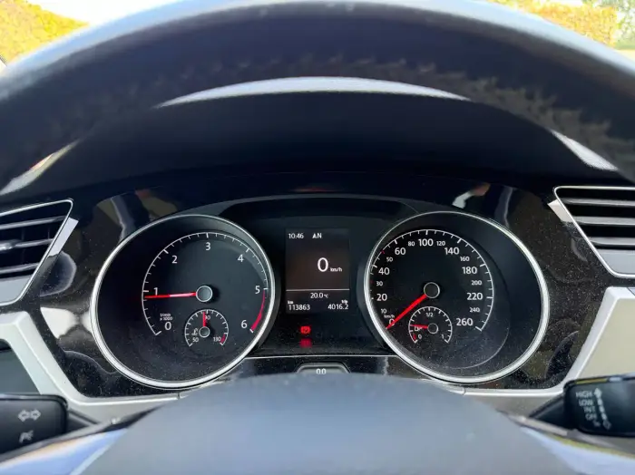 Volkswagen Touran foto 18
