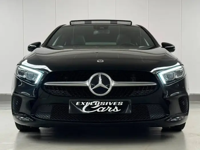 Mercedes-Benz A 180 photo 3