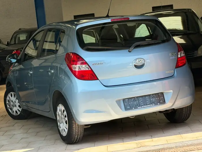 Hyundai i20 photo 4