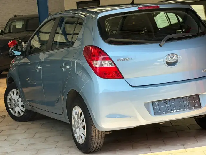 Hyundai i20 photo 5
