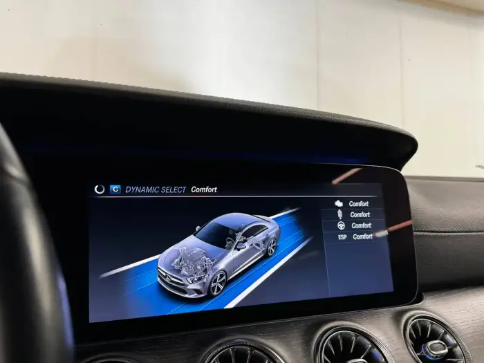 Mercedes-Benz CLS 350, photo 16